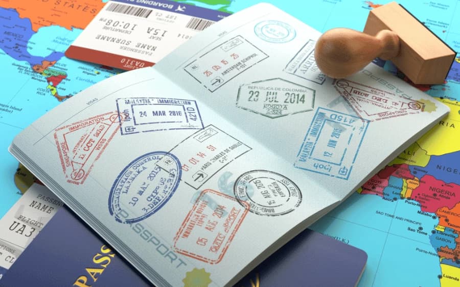 Vistos e Passaporte